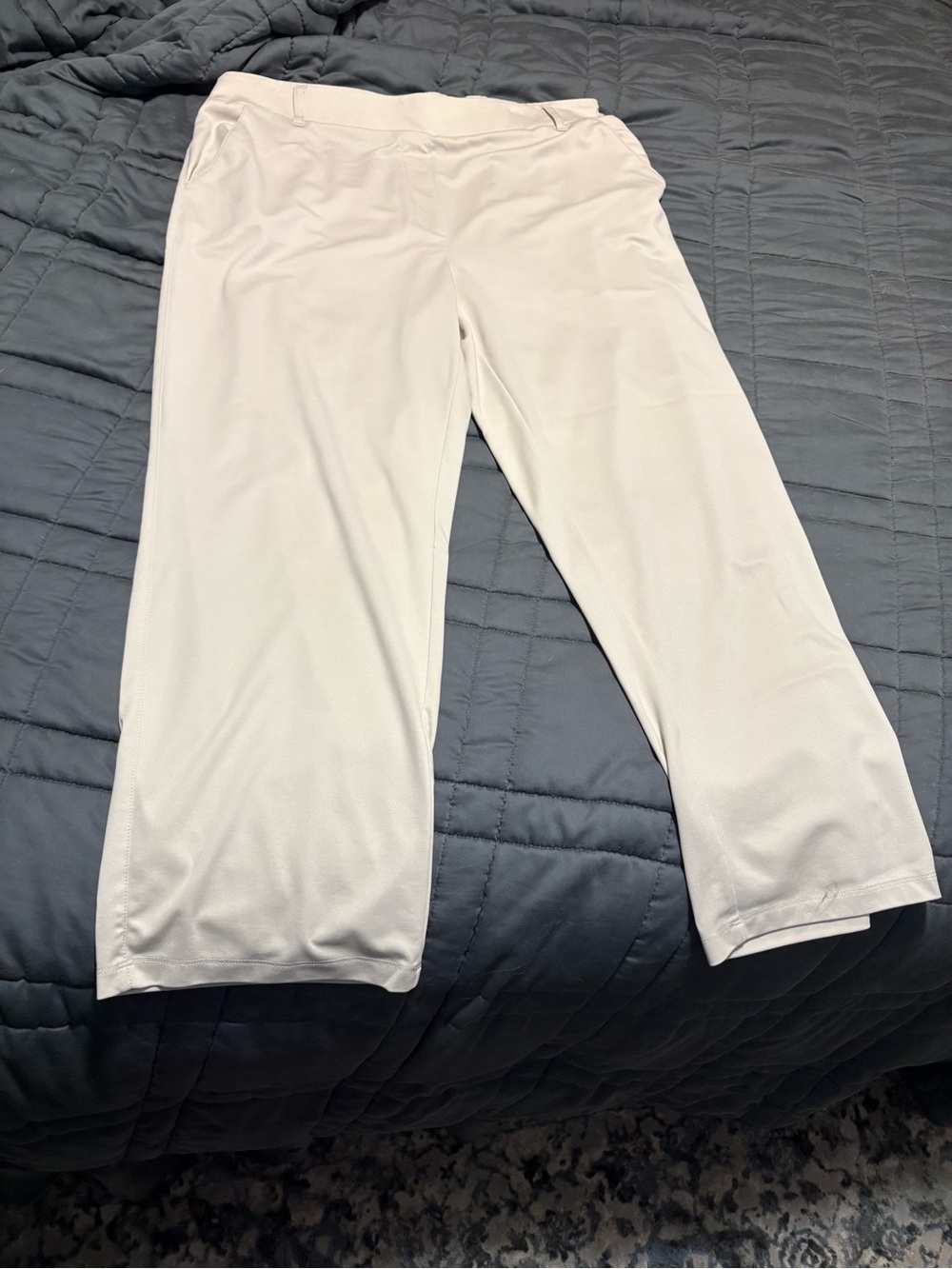 32 Degrees Cool Off-white Pull-On Cropped Active Pants stretchy!